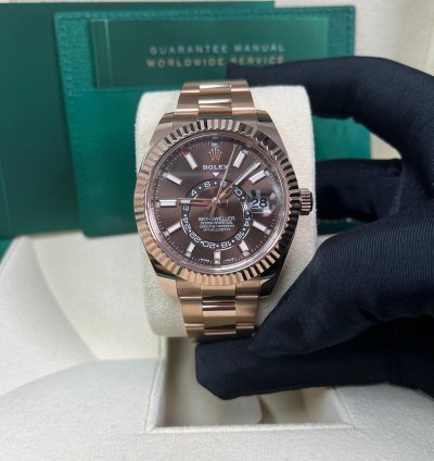 Rolex Sky-dweller Rose Gold Chocolate Dial Sky Dweller Index Dial
