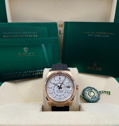 Rolex Sky-dweller Rose Gold Ivory White Index Dial Oysterflex 336235 Unworn 2024