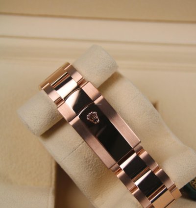 Rolex Sky-dweller Rose Gold New Full Set 2024 336935