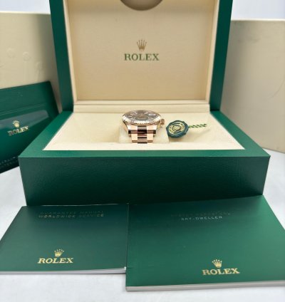 Rolex Sky-dweller Rose Gold Rhodium Dial Oyster Bracelet 336935 Unworn 2023