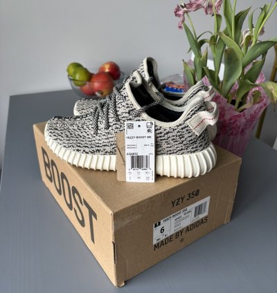 Yeezy 350 Boost Adidas