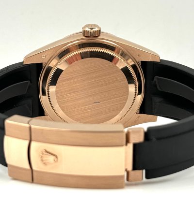 Rolex Sky-dweller Rose Gold Sky-dweller Chocolate Brown Index Dial Oysterflex 336235 Unworn 2024