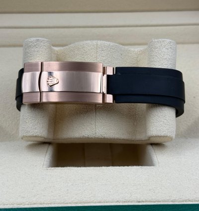Rolex Sky-dweller Rose Gold Sky-dweller Chocolate Brown Index Dial Oysterflex 336235 Unworn 2024