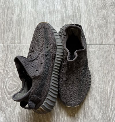 Yeezy 350 Cinder
