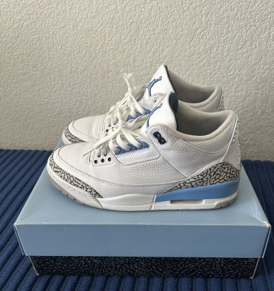 Jordan 3 Unc