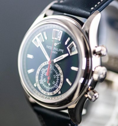 Patek Philippe Annual Calendar Chronograph 5960g Blue Dial Full Set 2022 18k Whitegold