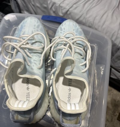 Yeezy 350 Mona Ice