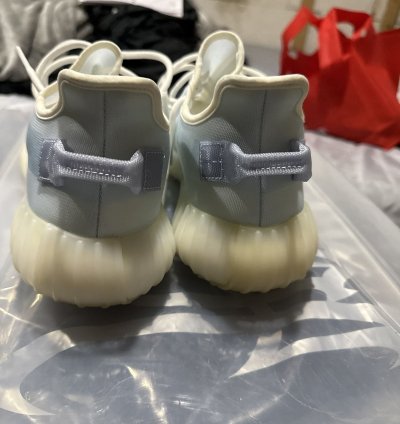 Yeezy 350 Mona Ice