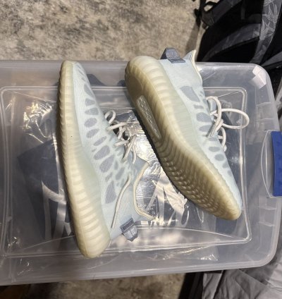 Yeezy 350 Mona Ice
