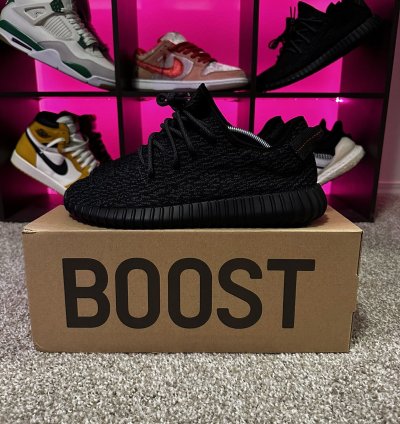 Yeezy 350 Pirate Black