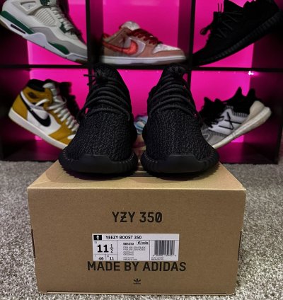 Yeezy 350 Pirate Black