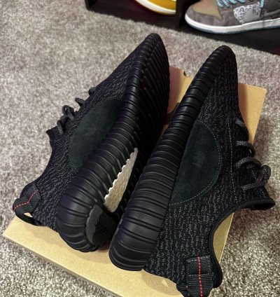 Yeezy 350 Pirate Black
