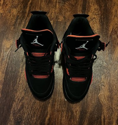 Jordan 4 Red Thunder