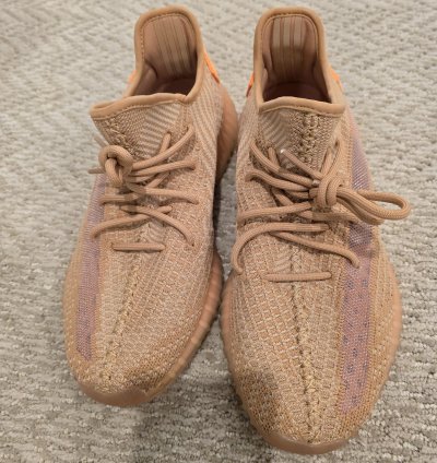 Yeezy 350 V2 Clay