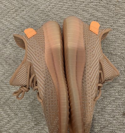 Yeezy 350 V2 Clay