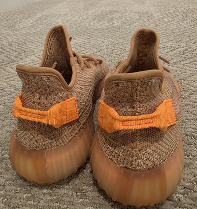 Yeezy 350 V2 Clay