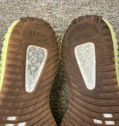 Yeezy 350 V2 Semi Frozen Yellow