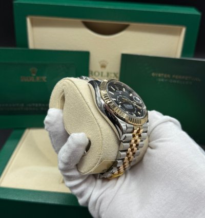 Rolex Sky-dweller Two Tone Jubilee Black Dial New 2023 336933