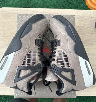 Jordan 4 Retro Taupe Haze
