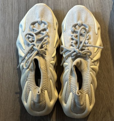 Yeezy 450 - Cloud White
