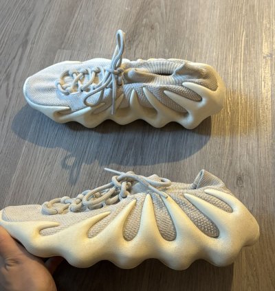 Yeezy 450 - Cloud White