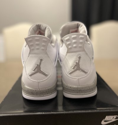 Jordan 4 Retro White Oreo 2021