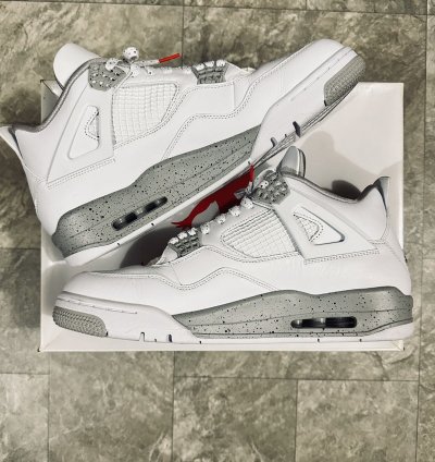Jordan 4 Retro White Oreo 2021