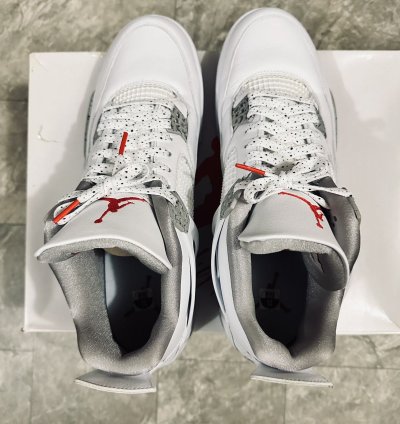 Jordan 4 Retro White Oreo 2021