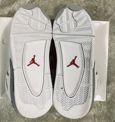 Jordan 4 Retro White Oreo 2021