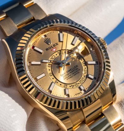 Rolex Sky-dweller Unworn 2024 Sky-dweller 42mm 336938 Champagne Dial