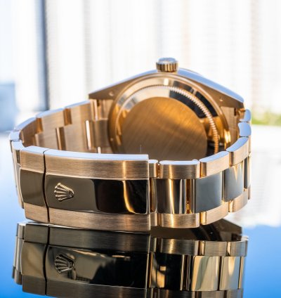 Rolex Sky-dweller Unworn 2024 Sky-dweller 42mm 336938 Champagne Dial