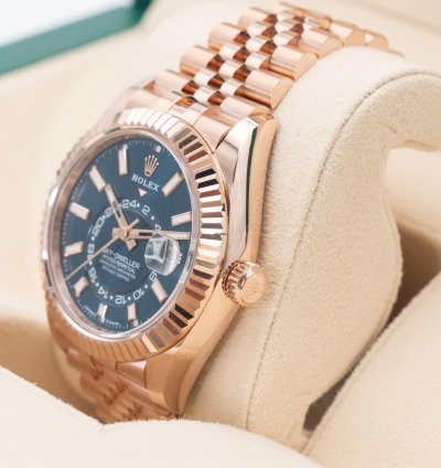 Rolex Sky-dweller Unworn Rolex Sky-dweller 42mm 336935-0005 Rose Gold Blue Dial 2025