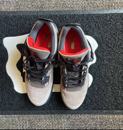 Jordan 4 Taupe Haze