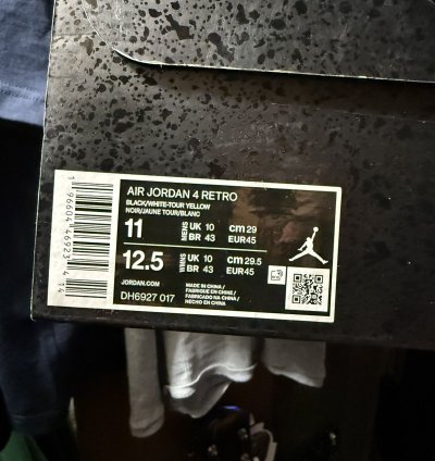 Jordan 4 Thunder