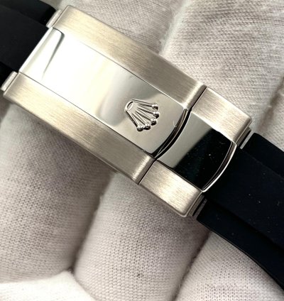 Rolex Sky-dweller Unworn Sky-dweller 42mm Black Dial White Gold Oysterflex 336239 Box Papers 2024