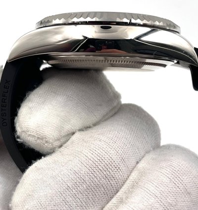 Rolex Sky-dweller Unworn Sky-dweller 42mm Black Dial White Gold Oysterflex 336239 Box Papers 2024