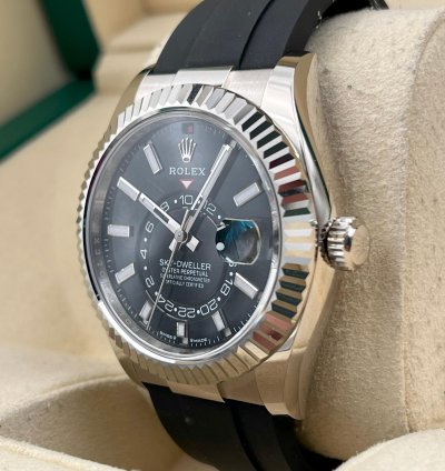 Rolex Sky-dweller Unworn Sky-dweller 42mm Black Dial White Gold Oysterflex 336239 Box Papers 2024