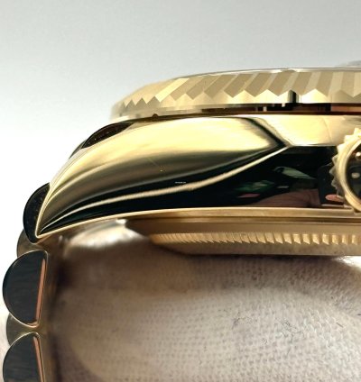 Rolex Sky-dweller Unworn Sky-dweller 42mm Champagne Dial Yellow Gold Jubilee 336938 Box Papers 2024