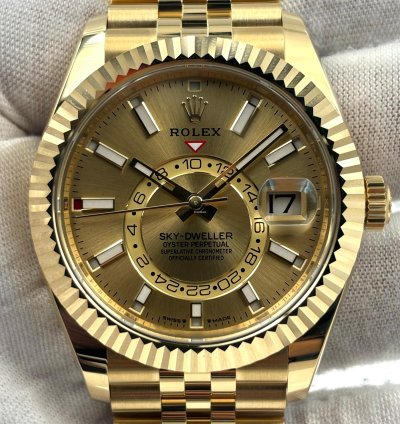Rolex Sky-dweller Unworn Sky-dweller 42mm Champagne Dial Yellow Gold Jubilee 336938 Box Papers 2024