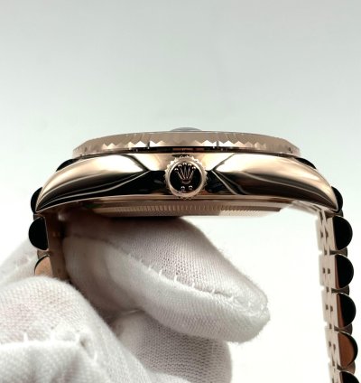 Rolex Sky-dweller Unworn Sky-dweller 42mm Chocolate Dial Rose Gold Jubilee Bracelet 336935 Box Papers 2024