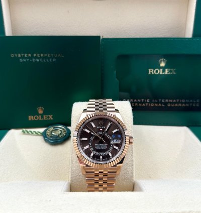 Rolex Sky-dweller Unworn Sky-dweller 42mm Chocolate Dial Rose Gold Jubilee Bracelet 336935 Box Papers 2024