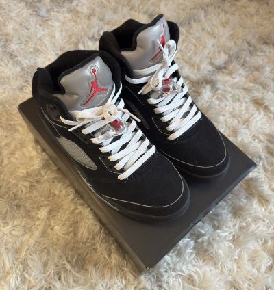 Jordan 5 Black Metallic Reimagined