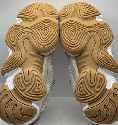 Yeezy 500 Stone Taupe Size 11