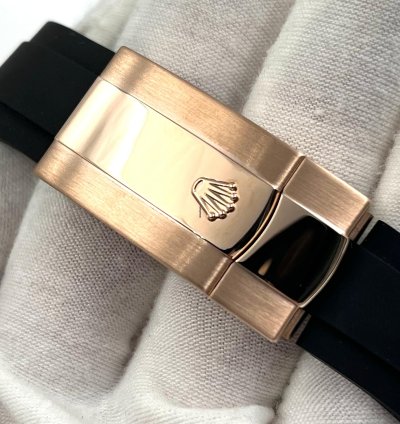 Rolex Sky-dweller Unworn Sky-dweller 42mm White Dial Rose Gold Oysterflex 336235 Box Papers 2024