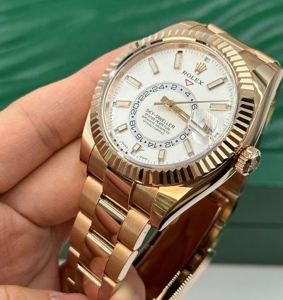 Rolex Sky-dweller White Dial Everose 2021
