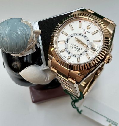 Rolex Sky-dweller White Dial Everose 2021