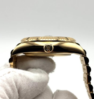 Rolex Sky-dweller White Dial Yellow Gold Jubilee Bracelet 336938 Unworn 2025