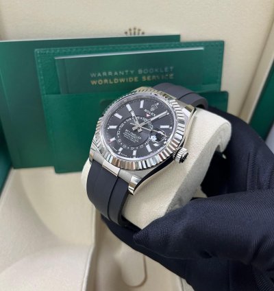 Rolex Sky-dweller White Gold Fluted Bezel Black Index Dial Oysterflex Strap 336239