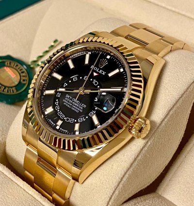 Rolex Sky-dweller Yellow Gold