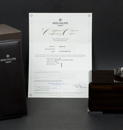 Patek Philippe Annual Calendar Chronograph Flyback 5960a Full Set 2018 Mint